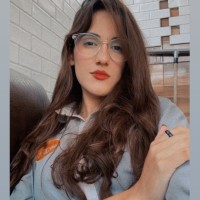 Julia Carla Carneiro