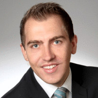 Achim Broß