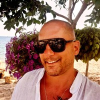 EFE ÇAVUŞOĞLU