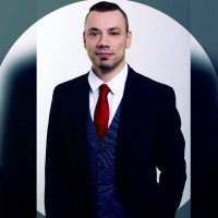 Marc Rauche, LL.B. (Марк Раухе / 马克 罗切)