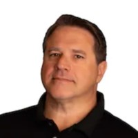 Brett MacLean