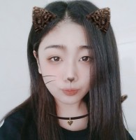 马新月