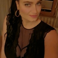 Angela Hoff