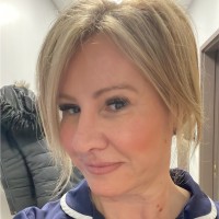 Vicky Nixon