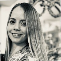 Emma Jackson, Cfa