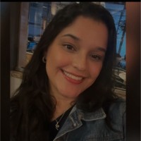 Hellen Carvalho