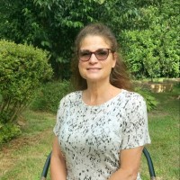 Lynne Arnold