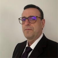Luis Falconi