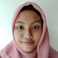 Shafira Naarah Deswina