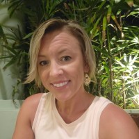 Nicole Dyer