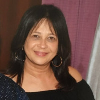 Elizabeth Smuts