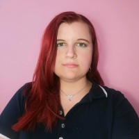 Laura Csákvári