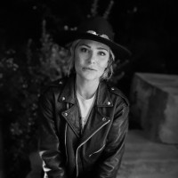 Elissa Betzel
