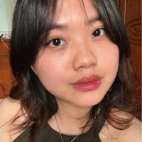 Hoa Trúc Linh Huỳnh