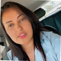 Elisangela Roza Shimizu