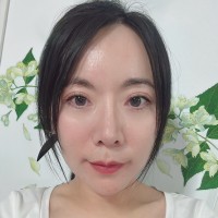 Emily Zhou