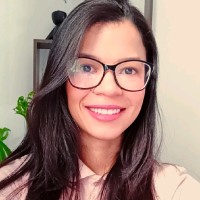 Flávia Carvalho