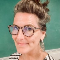 Julie Klear Essakalli