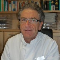 Dr. Manfred Straessle