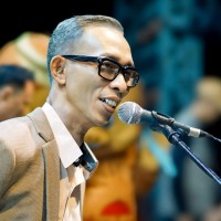 Aldie Bin Ama - Pengisi Suara Pria