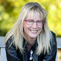 E. Jane Davidson
