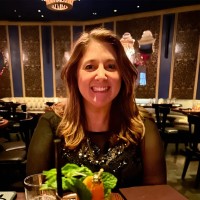 Justine Hines, Mba
