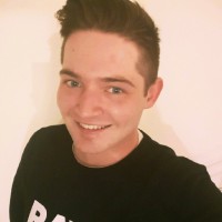 Darren Halé