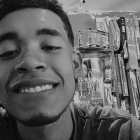 Junior Valarezo
