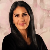 Yulia R Moreno