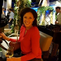 Suzanne Grant