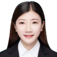Jolie Yang