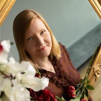 Julia Loos