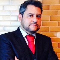 Elcio Carvalho
