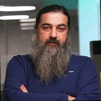 Hossein Sheikholeslami
