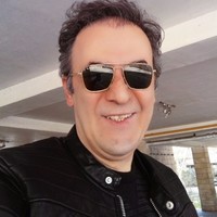 Vahid Hosseinzadeh