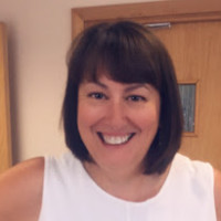 Lesley Yelland