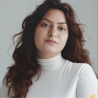 Poonam Devrakhyani (Capt)