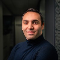 Tom Khachatryan