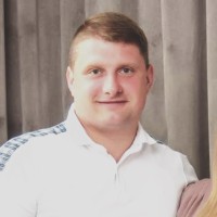 Raimonds Paradniks