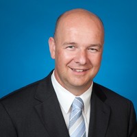 Reinhard Bayer