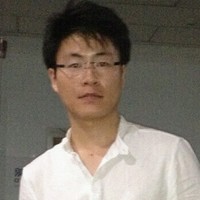 杨依稳