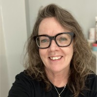 Lindsay Thompson