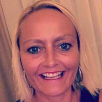 Linda Wenzel