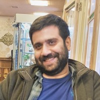 Hossein Enayati