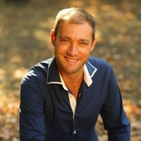 Vladyslav Yermolin