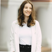 Damaris Grecu
