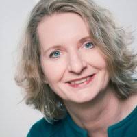 Andrea Simon