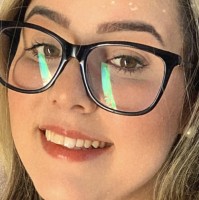 Caroline Akl Neves Dos Santos