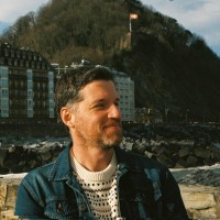 Gabriel L.