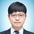 Yongseok Choi